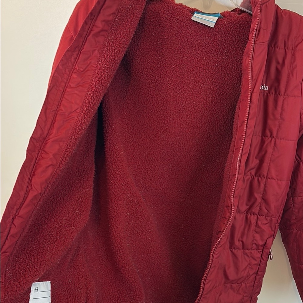 LAST CALL! Columbia Crimson Quilted Jacket - Picture 13 of 13